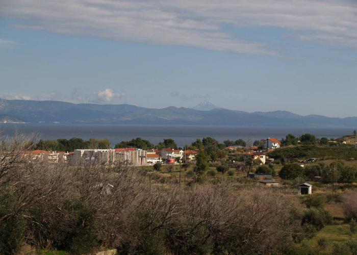 Μεζονέτες Λουίς ΙΙ στην Χανιώτη Χαλκιδικής