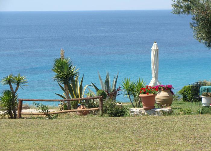 Townhouse Ble in Possidi Chalkidiki