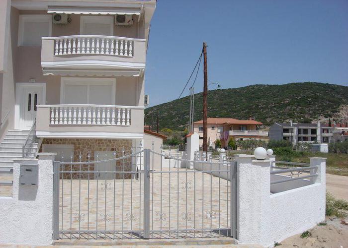Townhouse in Nea Peramos