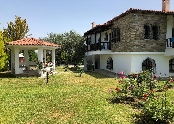 House in Geoponika Chalkidiki