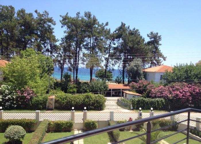 Townhouse Viola in Akti Salonikiou