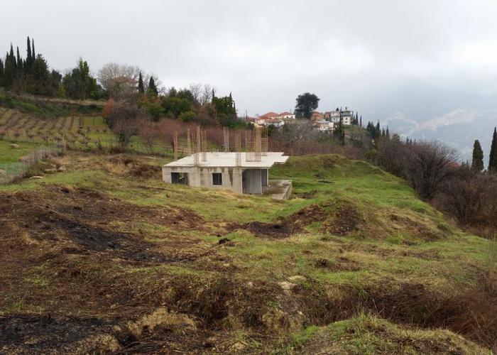 Land plot in Derveni Pyrgos