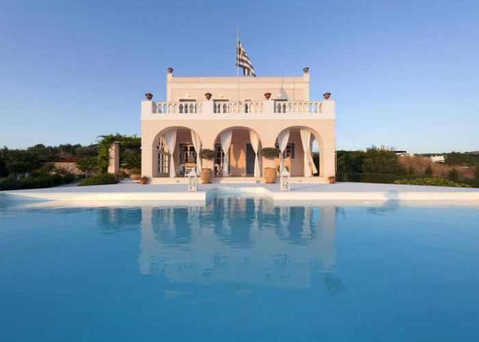 Villa in Syros