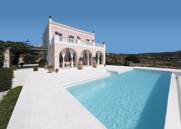 Villa in Syros