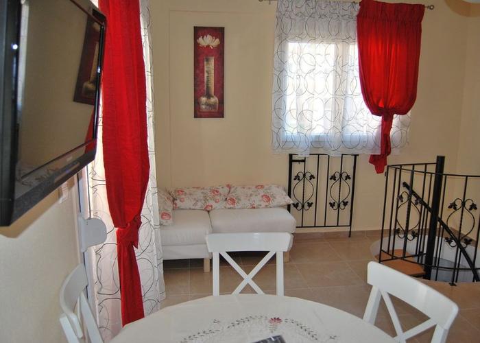 Townhouse in Skala Fourkas