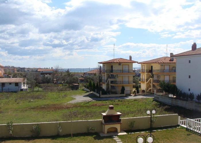Apartments Neochori in Paralia Dyonisiou